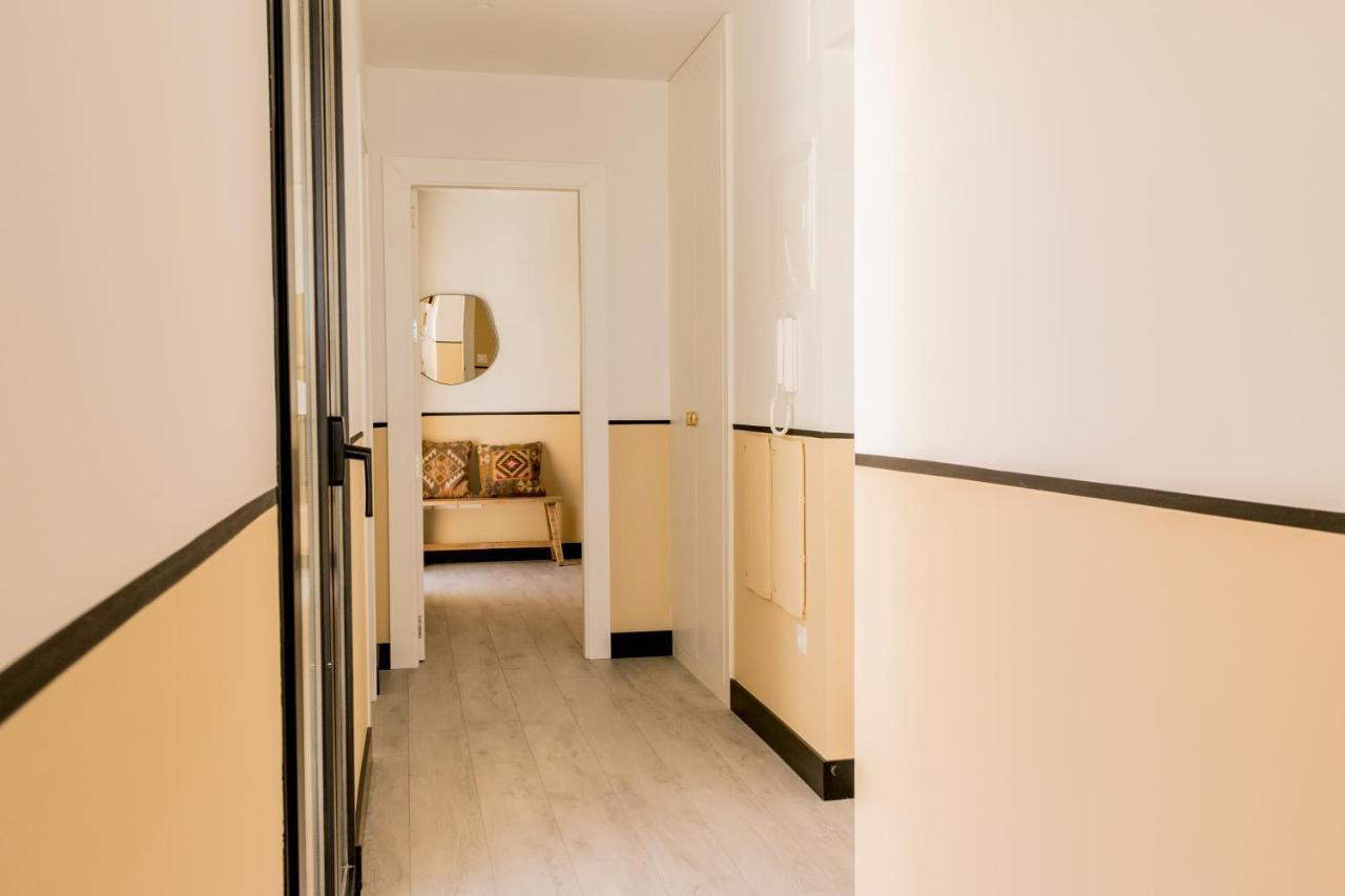Pasaje Zamora Apartamentos Seville Exterior photo