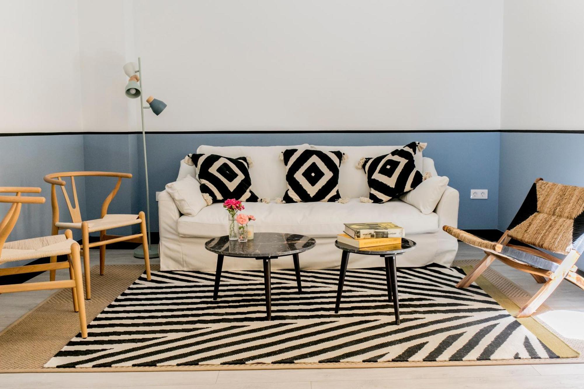 Pasaje Zamora Apartamentos Seville Room photo